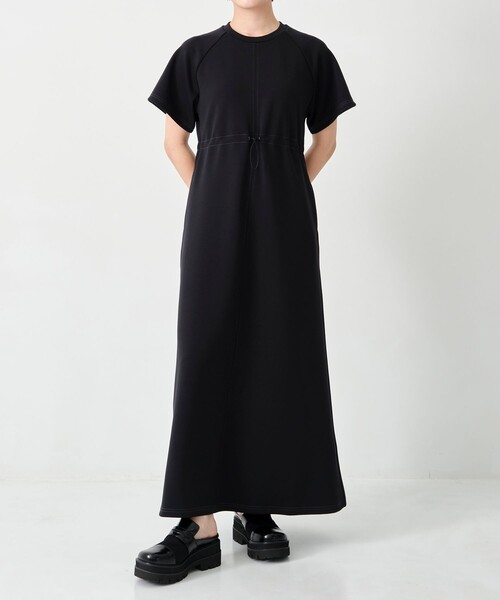 CITY TOKYO（シティトウキョウ）の「＜手洗い可能＞＜UVカット＞＜伸縮性・接触冷感＞アクアスーティングドロストリラックスワンピース（ワンピース・レディース・ブラック/ライトグレー/サックスブルー・1/2）」の5枚目の写真