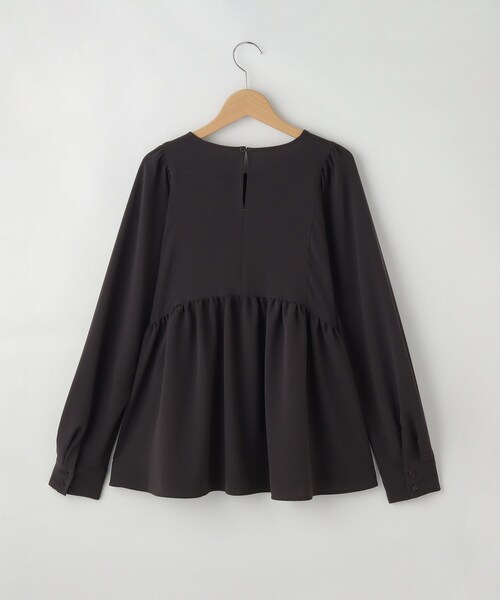 &Bridge(アンドブリッジ)の「qout シャリ感切り替えプルオーバー(Tシャツ/カットソー・レディース・グレー/グレー系その他/ホワイト系・02)」の5枚目の写真