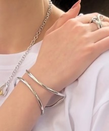 ANOH（アノー）の「ニュアンスバングル（バングル/リストバンド）」