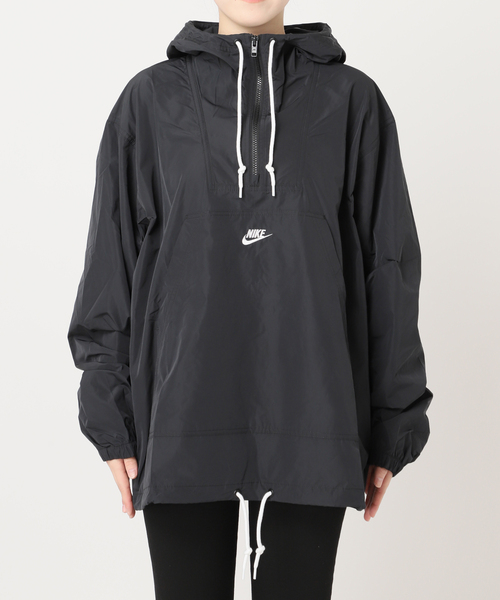 NIKE（ナイキ）の「【NIKE/ ナイキ】クラブMARINAアノラックジャケット FN3893（その他アウター・レディース・ブラック/ホワイト・LARGE）」の12枚目の写真