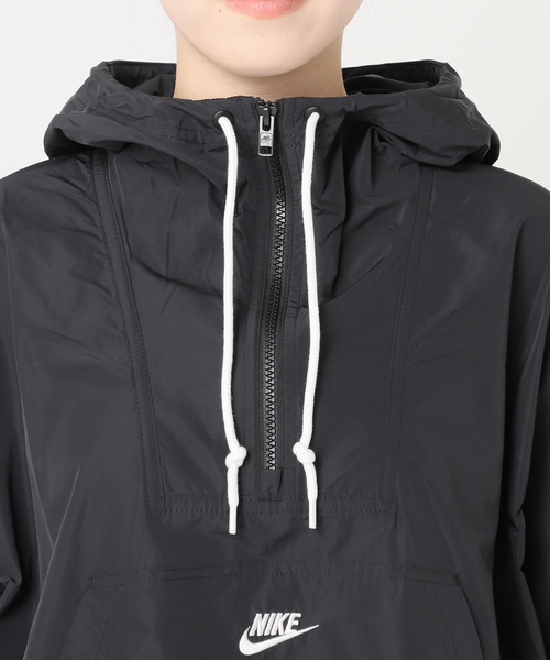 NIKE（ナイキ）の「【NIKE/ ナイキ】クラブMARINAアノラックジャケット FN3893（その他アウター・レディース・ブラック/ホワイト・LARGE）」の15枚目の写真
