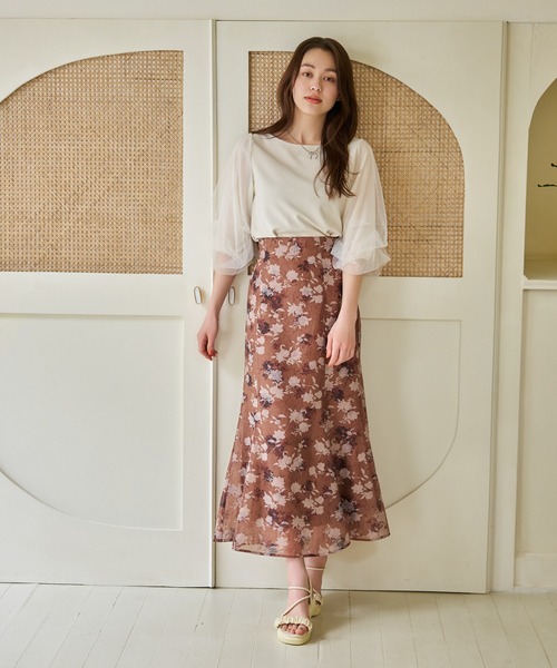 mysty woman（ミスティウーマン）の「シアータックスリーブ7分袖プルオーバー　121446（Tシャツ/カットソー・レディース・オフホワイト/ブラック/グレイッシュブルー・FREE）」の4枚目の写真