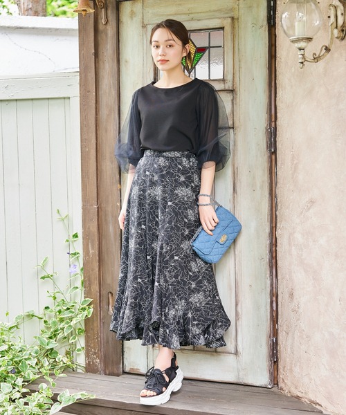 mysty woman（ミスティウーマン）の「シアータックスリーブ7分袖プルオーバー　121446（Tシャツ/カットソー・レディース・オフホワイト/ブラック/グレイッシュブルー・FREE）」の5枚目の写真