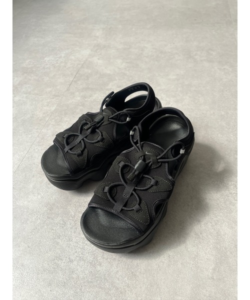 ♡美品♡ルルレモン♡ 黒　スリア　チャコット　ナイキ NIKE（ナイキ）の「【NIKE/ナイキ】WMNS AIR MAX KOKO SANDAL