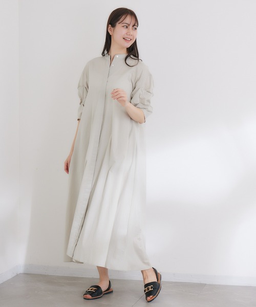 KATHARINE ROSS(キャサリンロス)の「【KATHARINE ROSS】綿100% 着痩せ タックボリューム袖シャツワンピース(シャツワンピース・レディース・ベージュ/ブルー・MEDIUM)」の8枚目の写真