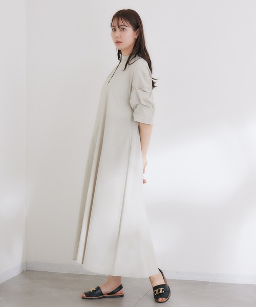 KATHARINE ROSS(キャサリンロス)の「【KATHARINE ROSS】綿100% 着痩せ タックボリューム袖シャツワンピース(シャツワンピース・レディース・ベージュ/ブルー・MEDIUM)」の9枚目の写真