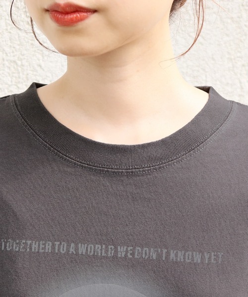 tiptop（ティップトップ）の「モノトーンプリントピグメントBIGTシャツ（Tシャツ/カットソー・レディース・ホワイト系その他/アイボリー/ブラック系その他2/ブラック系その他・FREE）」の5枚目の写真