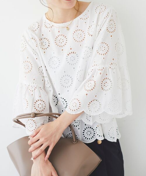le.coeur blanc（ルクールブラン）の「カットワークレースフレアスリーブブラウス（シャツ/ブラウス・レディース・オフホワイト/マスタード/ブラック・38）」の8枚目の写真