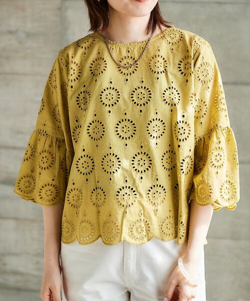 le.coeur blanc（ルクールブラン）の「カットワークレースフレアスリーブブラウス（シャツ/ブラウス・レディース・オフホワイト/マスタード/ブラック・38）」の22枚目の写真