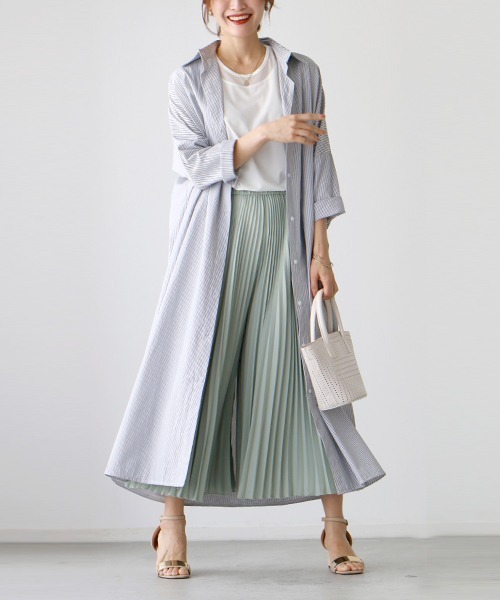 Ehre style(エーレスタイル)の「しっかりロング丈!ゆるシャツ3wayワンピース(シャツワンピース・レディース・ブラック/ブルー・FREE)」の17枚目の写真