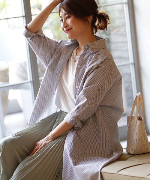 Ehre style(エーレスタイル)の「しっかりロング丈!ゆるシャツ3wayワンピース(シャツワンピース・レディース・ブラック/ブルー・FREE)」の19枚目の写真