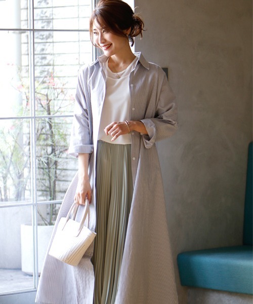 Ehre style(エーレスタイル)の「しっかりロング丈!ゆるシャツ3wayワンピース(シャツワンピース・レディース・ブラック/ブルー・FREE)」の9枚目の写真