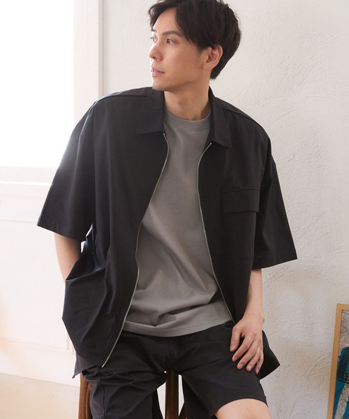 LAKOLE（ラコレ）の「吸水速乾ドットドライ4WAYシャツ / 129929（シャツ/ブラウス・メンズ・ブラック/セージグリーン/ブルー・MEDIUM/LARGE/X-LARGE）」の2枚目の写真