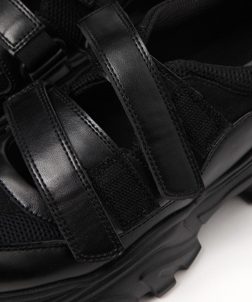 LAKOLE（ラコレ）の「ダブルベルトスニーカー / 135844（スニーカー・レディース・オフホワイト/シルバー/ブラック・SMALL/MEDIUM/LARGE）」の13枚目の写真