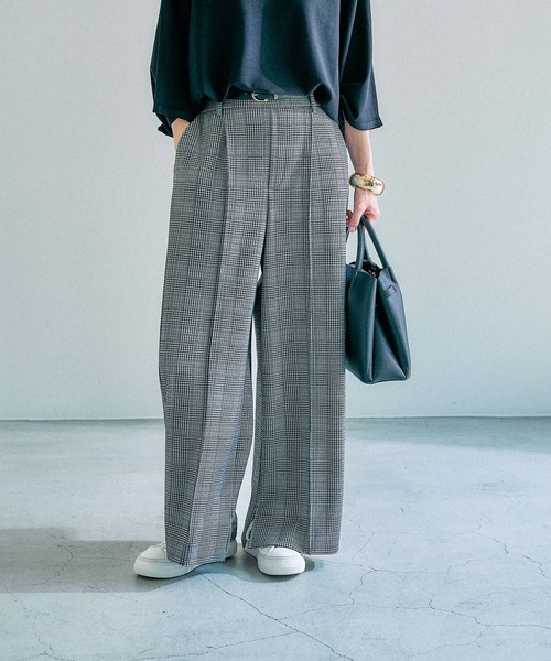 Elura（エルーラ）の「＜レギュラー／低身長サイズ＞サマ見えチェックワイドパンツ/136583（その他パンツ・レディース・ブラック系その他・MEDIUM/LARGE/FREE(S)）」の2枚目の写真