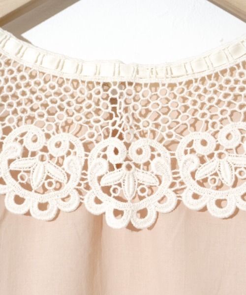 flower(フラワー)の「ビンテージライクレースカラー(付け襟・レディース・アイボリー・FREE)」の6枚目の写真