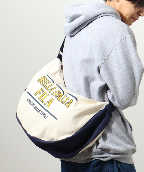 FILA（フィラ）の「【FILA/フィラ】 ラウンド キャンバス ビッグショルダー バッグ（ショルダーバッグ・メンズ・ネイビー/オフホワイト/ブラック・FREE）」の12枚目の写真