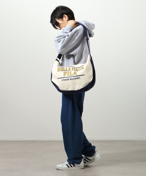 FILA（フィラ）の「【FILA/フィラ】 ラウンド キャンバス ビッグショルダー バッグ（ショルダーバッグ・メンズ・ネイビー/オフホワイト/ブラック・FREE）」の13枚目の写真