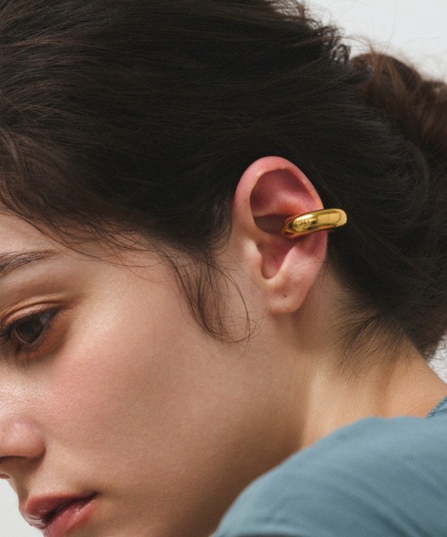 CENE（セネ）の「【CENE】セネ/ボリュームイヤーカフ(small)（イヤーカフ・レディース・ゴールド/シルバー・FREE）」の2枚目の写真