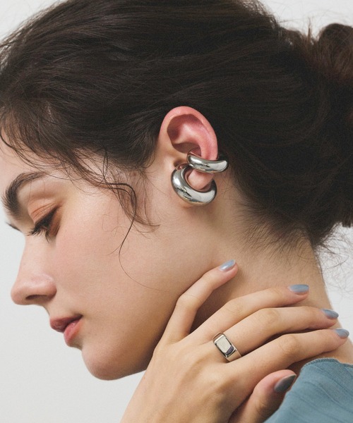 CENE（セネ）の「【CENE】セネ/ボリュームイヤーカフ(small)（イヤーカフ・レディース・ゴールド/シルバー・FREE）」の16枚目の写真