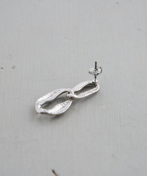 CIAOPANIC TYPY（チャオパニックティピー）の「lilダブルチェーンピアス（ピアス（両耳用）・レディース・ゴールド/シルバー・ONE SIZE）」の8枚目の写真