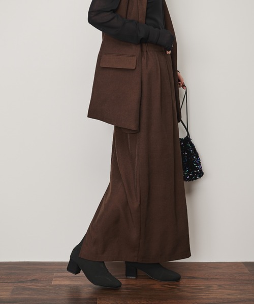 Shelly island(シェリーアイランド)の「タックロングスカート(スカート・レディース・ブラック/その他/ブラウン・FREE)」の2枚目の写真
