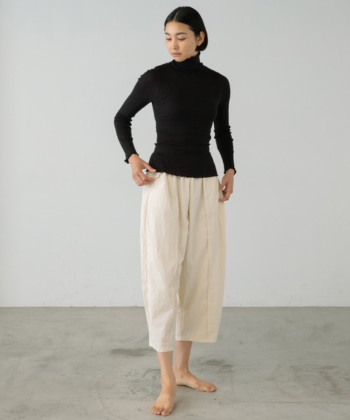 PALM（パーム）の「PALM CUP RIB TURTLE NECK（Tシャツ/カットソー・レディース・カーキ/ブラック/ベージュ・FREE）」の6枚目の写真