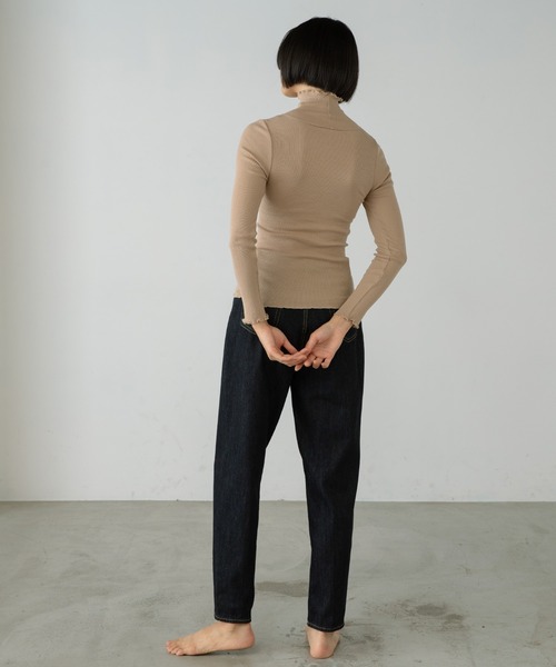 PALM（パーム）の「PALM CUP RIB TURTLE NECK（Tシャツ/カットソー・レディース・カーキ/ブラック/ベージュ・FREE）」の12枚目の写真