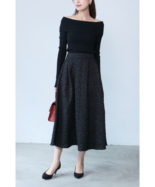 M.deux（エムドゥ）の「●オフショルニット●（ニット/セーター・レディース・ブラック/オレンジ/グレイッシュベージュ・MEDIUM）」の7枚目の写真