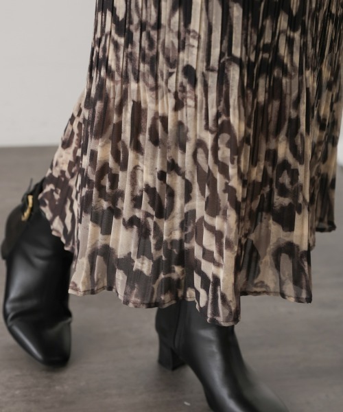 Bou Jeloud（ブージュルード）の「アニマルプリーツスカート（スカート・レディース・ブラウン/グレー・FREE）」の18枚目の写真