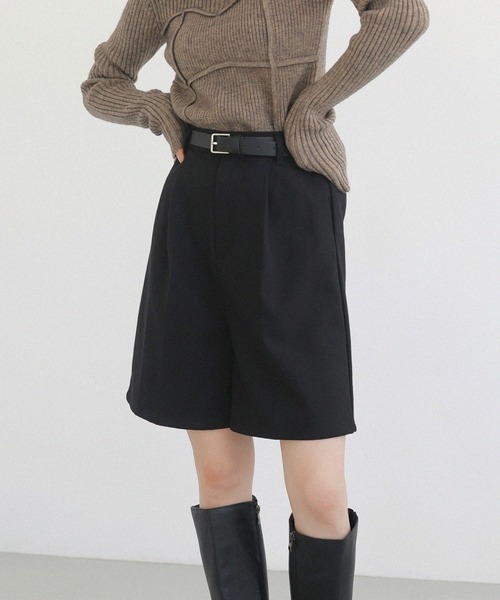 LIAN（リアン）の「ツイルタックショートパンツ（その他パンツ・レディース・ブラック/チャコールグレー/ブラウン・FREE）」の2枚目の写真