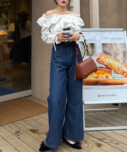 efill(エフィル)の「オーバーサイズ デニムパンツ(デニムパンツ・レディース・ネイビー・FREE)」の6枚目の写真