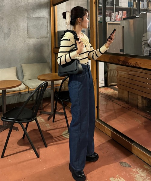 efill(エフィル)の「オーバーサイズ デニムパンツ(デニムパンツ・レディース・ネイビー・FREE)」の14枚目の写真