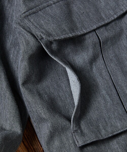 Jonas Claesson(ジョナスクレアッソン)の「JONAS CLAESSON/ジョナスクレアッソン Insideout TRIP SHT JKT/インサイドアウト トリップ シャツジャケット/リバーシブル(ブルゾン・メンズ・ブラック/サックスブルー・LARGE/MEDIUM)」の12枚目の写真