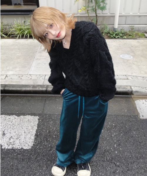 shesame(シーセム)の「bi-color velours pants(その他パンツ・レディース・ダークグリーン/チャコール/ブラック×パープル・MEDIUM/LARGE)」の14枚目の写真