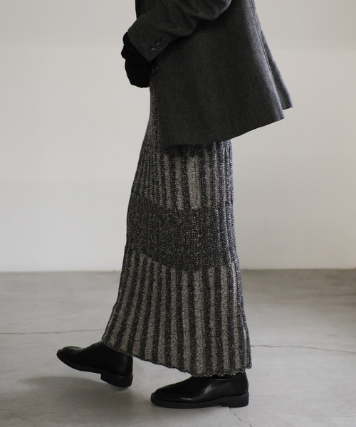 select MOCA(セレクトモカ)の「メランジリブニットタイトスカート(スカート・レディース・ベージュ/ブラック・MEDIUM/LARGE)」の15枚目の写真