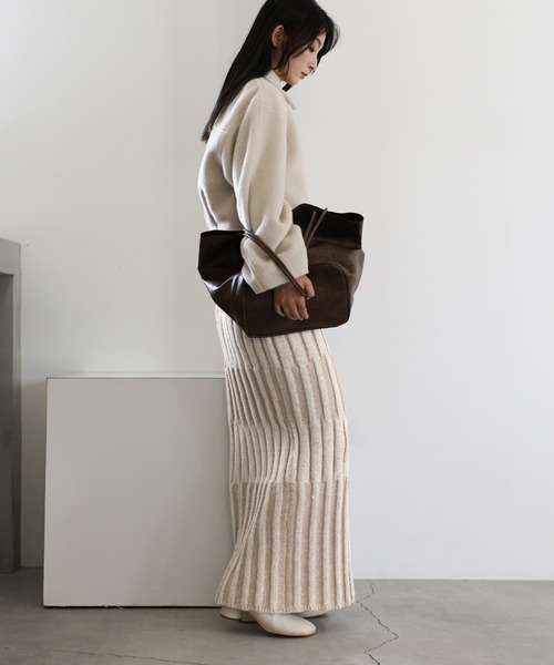 select MOCA(セレクトモカ)の「メランジリブニットタイトスカート(スカート・レディース・ベージュ/ブラック・MEDIUM/LARGE)」の5枚目の写真