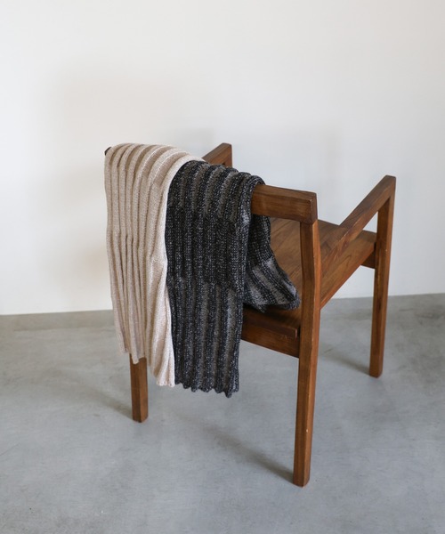 select MOCA(セレクトモカ)の「メランジリブニットタイトスカート(スカート・レディース・ベージュ/ブラック・MEDIUM/LARGE)」の20枚目の写真