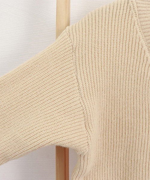 Miniministore(ミニミニストア)の「vネック ニットセーター レディース秋冬(ニット/セーター・レディース・ダークグレー/ブルー/モカ/ネイビー/ベージュ・FREE)」の22枚目の写真