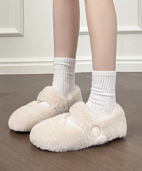 mebole(メボレ)の「もこもこ ファースリッパサンダル(サンダル・レディース・ブラック/ベージュ/ホワイト・SMALL/MEDIUM/LARGE)」の22枚目の写真