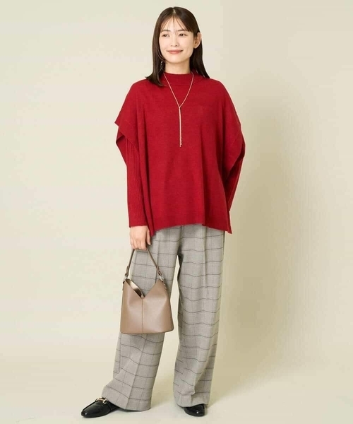 a.v.v(アーヴェヴェ)の「【2SET/洗える】ケープニットアンサンブル(ニット/セーター・レディース・レッド/グレー/グレー系その他/ブラック/ネイビー・38/36/42/40/34)」の10枚目の写真