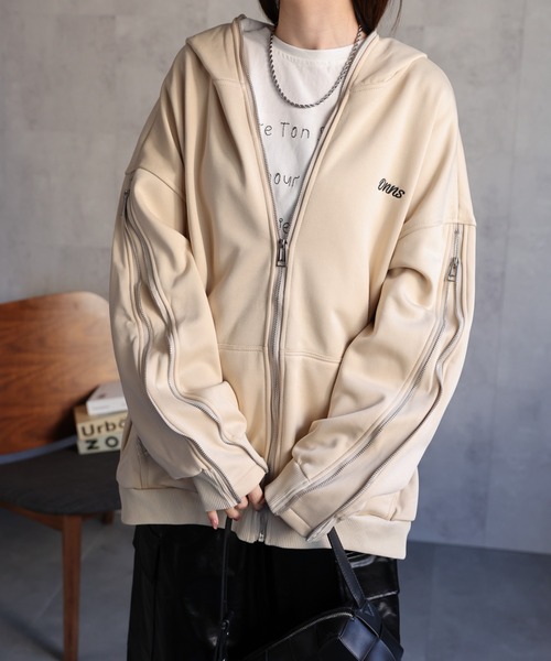 【セール】<ユニセックス>胸元刺繍/ロゴ入り ジップアップスリーブフーディー/パーカー/裏起毛(パーカー)|CREARE -LINO-(クレアーレリノ) 【セール】<ユニセックス>胸元刺繍/ロゴ入り ジップアップスリーブフーディー/パーカー/裏起毛(パーカー)|CREARE -LINO-(クレアーレリノ)