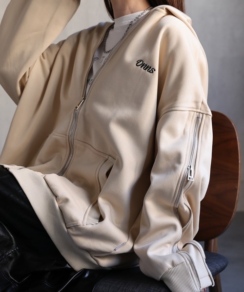 【セール】<ユニセックス>胸元刺繍/ロゴ入り ジップアップスリーブフーディー/パーカー/裏起毛(パーカー)|CREARE -LINO-(クレアーレリノ) 【セール】<ユニセックス>胸元刺繍/ロゴ入り ジップアップスリーブフーディー/パーカー/裏起毛(パーカー)|CREARE -LINO-(クレアーレリノ)