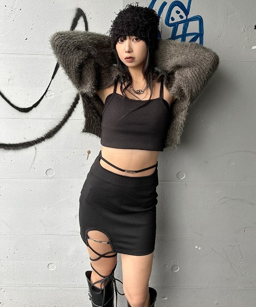 LVEU.(ラブユ.)の「【LVEU.】デザインスリットミニスカート / ボトムス スカート スリット レースアップ バレエコア ミニ タイト アシメ カットアウト アシンメトリー ブラック(スカート・レディース・ブラック・FREE)」の9枚目の写真