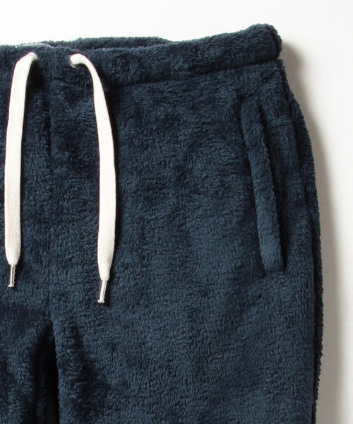 B:MING by BEAMS（ビーミングバイビームス）の「ビーミング by ビームス/ シャギーフリースイージーパンツ（その他パンツ・メンズ・ブラック/オリーブ/ネイビー・X-LARGE/LARGE/SMALL/MEDIUM）」の11枚目の写真