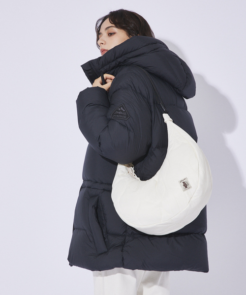 COBMASTER（コブマスター）の「【COBMASTER】キルティングボディバッグ / ショルダーバッグ / BANANA SHOULDER【WEB限定】（ショルダーバッグ・レディース・カーキ/ブラック/ホワイト・フリー）」の22枚目の写真