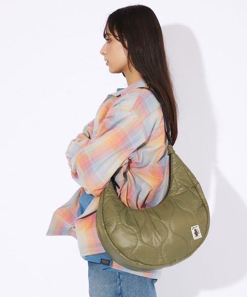 COBMASTER（コブマスター）の「【COBMASTER】キルティングボディバッグ / ショルダーバッグ / BANANA SHOULDER【WEB限定】（ショルダーバッグ・レディース・カーキ/ブラック/ホワイト・フリー）」の21枚目の写真