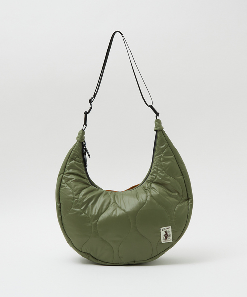 COBMASTER（コブマスター）の「【COBMASTER】キルティングボディバッグ / ショルダーバッグ / BANANA SHOULDER【WEB限定】（ショルダーバッグ・レディース・カーキ/ブラック/ホワイト・フリー）」の13枚目の写真