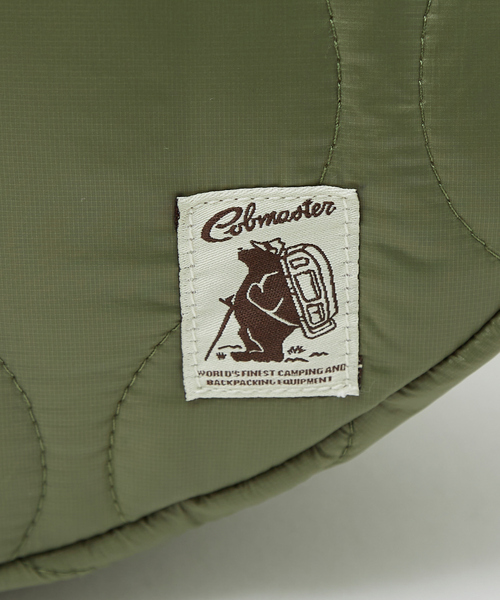 COBMASTER（コブマスター）の「【COBMASTER】キルティングボディバッグ / ショルダーバッグ / BANANA SHOULDER【WEB限定】（ショルダーバッグ・レディース・カーキ/ブラック/ホワイト・フリー）」の8枚目の写真