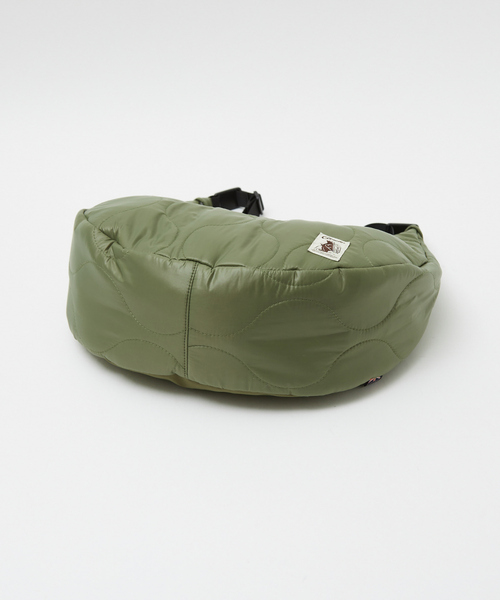 COBMASTER（コブマスター）の「【COBMASTER】キルティングボディバッグ / ショルダーバッグ / BANANA SHOULDER【WEB限定】（ショルダーバッグ・レディース・カーキ/ブラック/ホワイト・フリー）」の6枚目の写真